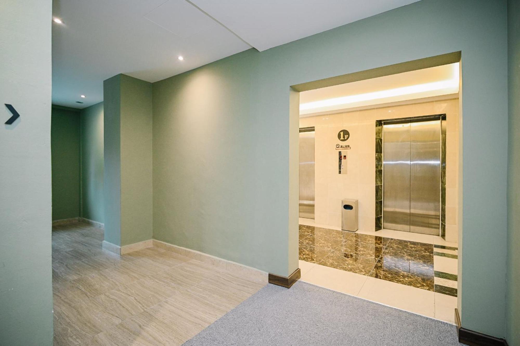 Kingston Hotel 8 - Kuala Lumpur Bukit Bintang Экстерьер фото